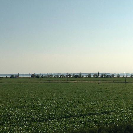 Gaestehaus Luessvitz Ummanz Exteriör bild
