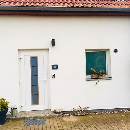 Gaestehaus Luessvitz Ummanz Exteriör bild